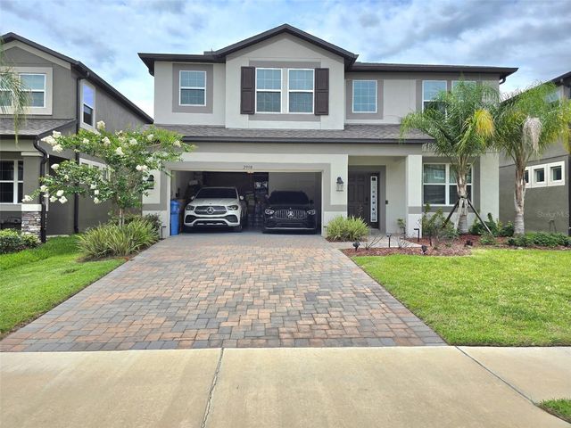 2950 ADAMS CROSS DRIVE, Zephyrhills, FL 33540