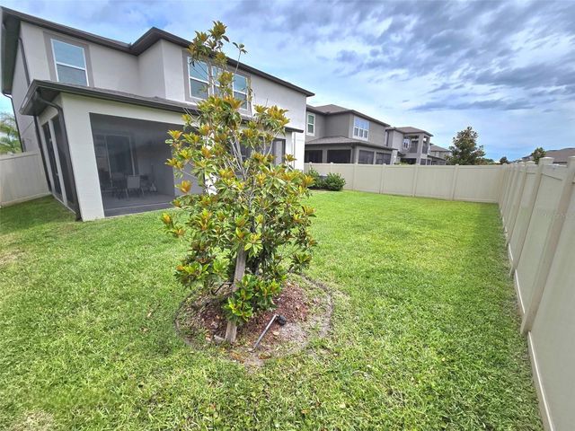 2950 ADAMS CROSS DRIVE, Zephyrhills, FL 33540
