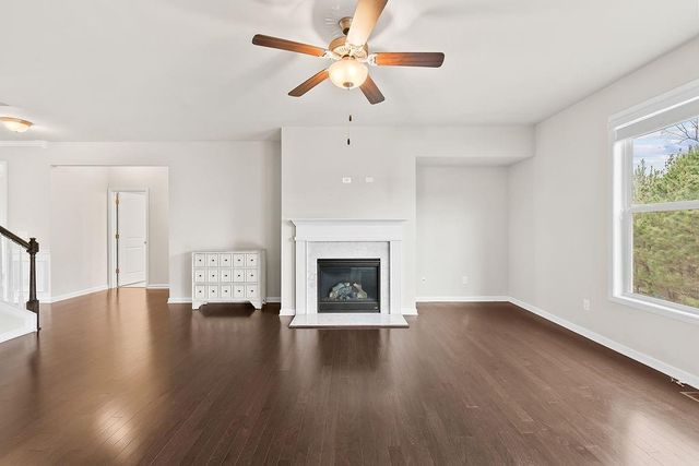 2415 Matlin Way, Buford, GA 30519