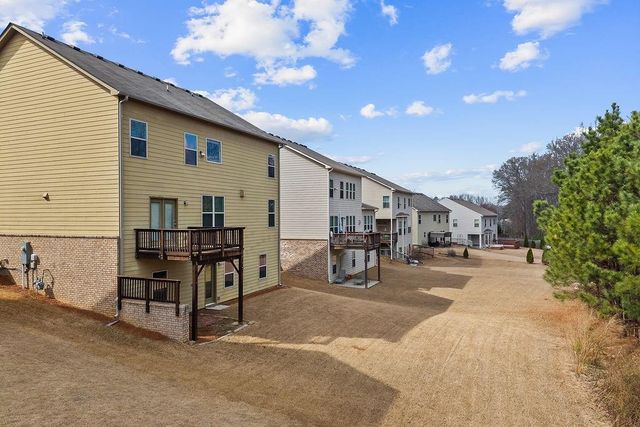 2415 Matlin Way, Buford, GA 30519