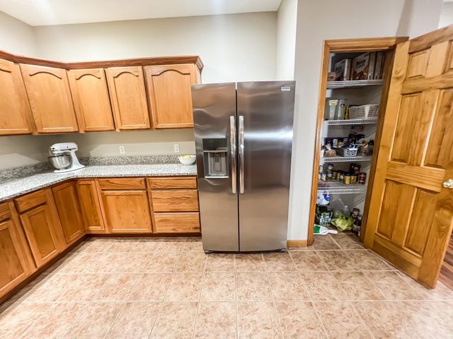 632 Country Meadows Road, Highlandville, MO 65669