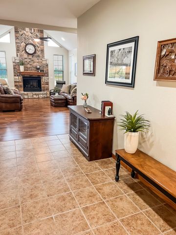 632 Country Meadows Road, Highlandville, MO 65669