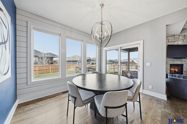6516 Julia Circle, Lincoln, NE 68516