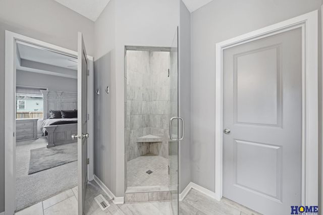 6516 Julia Circle, Lincoln, NE 68516