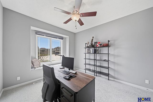 6516 Julia Circle, Lincoln, NE 68516