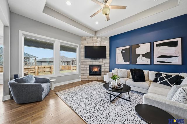 6516 Julia Circle, Lincoln, NE 68516
