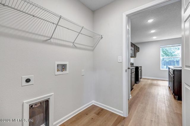 7853 LUEDERS Avenue, Jacksonville, FL 32208