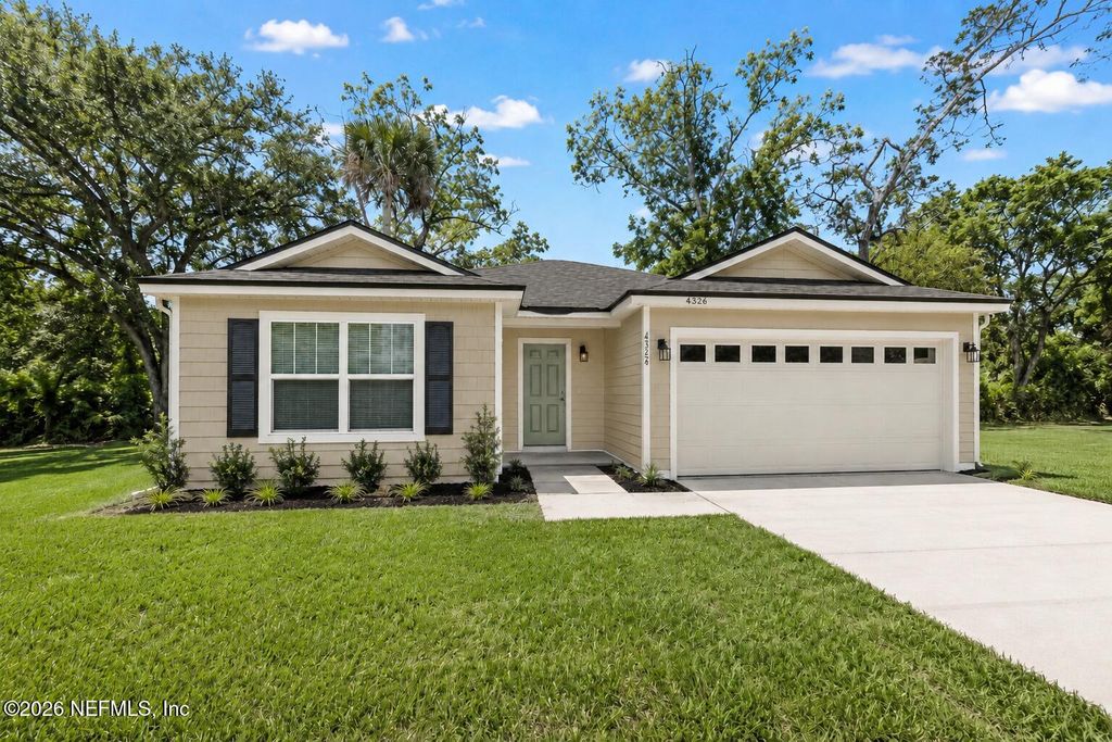 7853 LUEDERS Avenue, Jacksonville, FL 32208