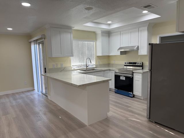 1909 Wagner Heights, Stockton, CA 95209