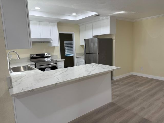 1909 Wagner Heights, Stockton, CA 95209