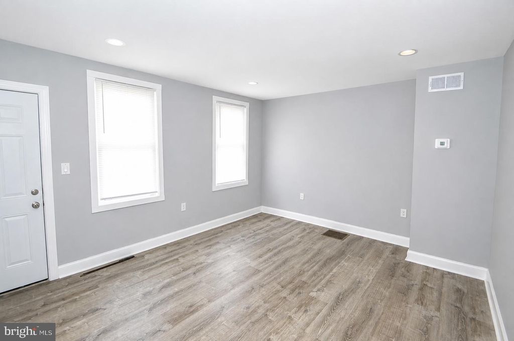 72 RANCOCAS RD, MOUNT HOLLY, NJ 08060 — photo 2