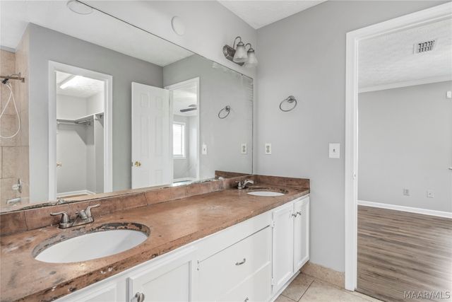 6016 CAMELOT Court, Montgomery, AL 36117