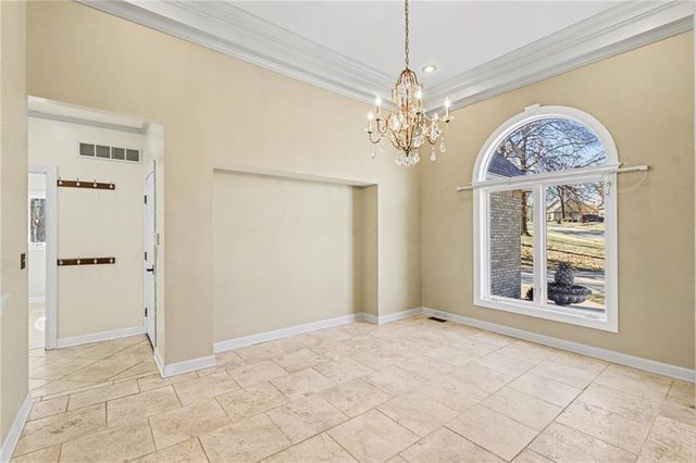 1130 NW Arrowhead Trail, Blue Springs, MO 64015