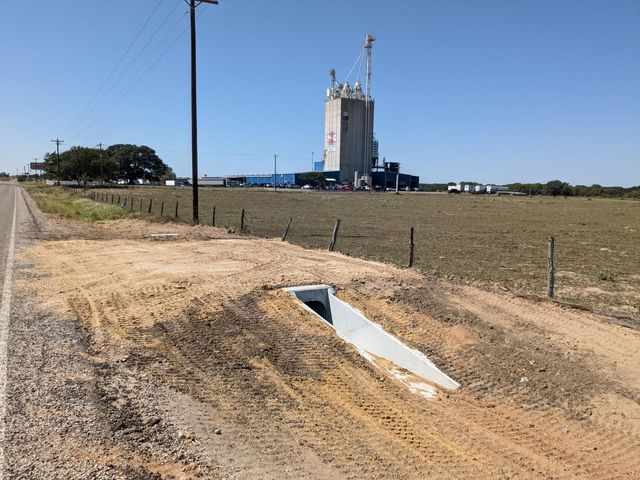 TBD County Road Road, Weimar, TX 78962