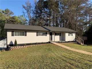 2415 Wales Drive, Austell, GA 30106