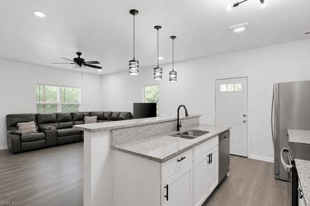 5405 Godwin BLVD, Suffolk, VA 23434
