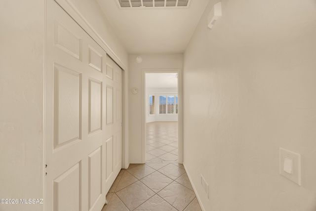 62363 E Amberwood Drive, Tucson, AZ 85739