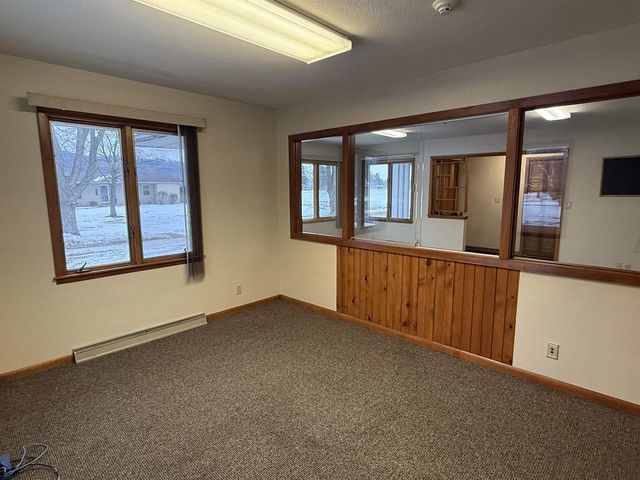 705 S Buchanan Street, Prairie Du Chien, WI 53821