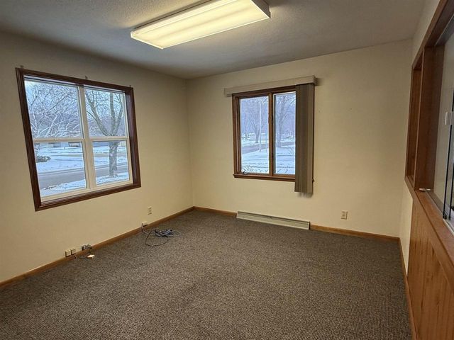705 S Buchanan Street, Prairie Du Chien, WI 53821