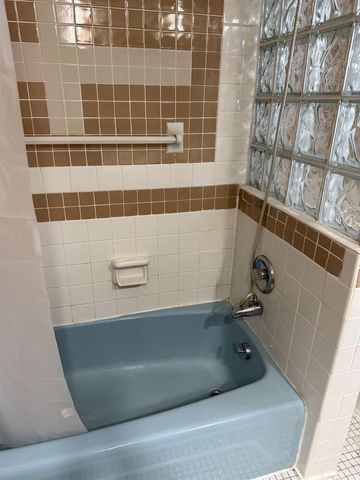 705 S Buchanan Street, Prairie Du Chien, WI 53821