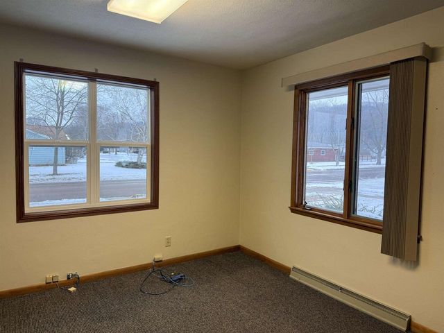 705 S Buchanan Street, Prairie Du Chien, WI 53821