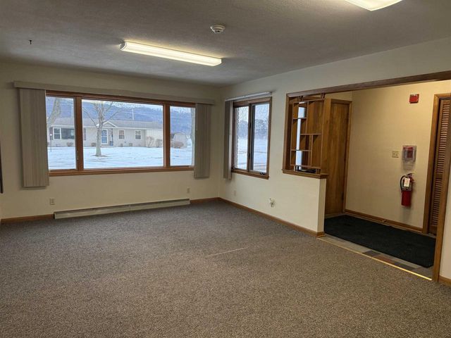 705 S Buchanan Street, Prairie Du Chien, WI 53821