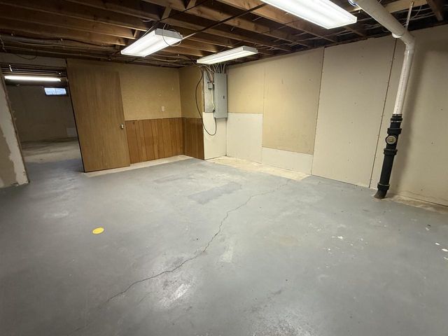 705 S Buchanan Street, Prairie Du Chien, WI 53821