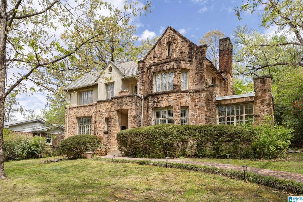 985 CONROY ROAD, Birmingham, AL 35222