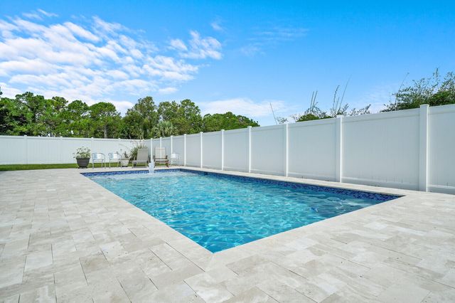6681 140th Lane N, Palm Beach Gardens, FL 33418