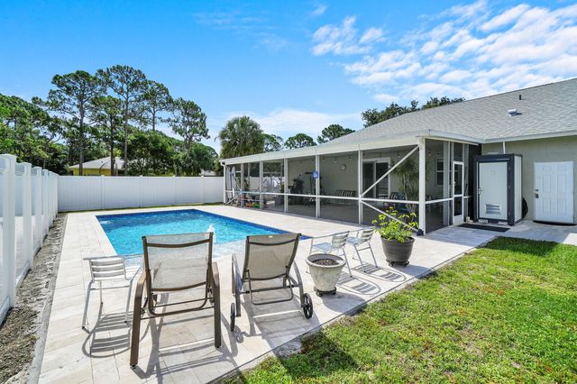 6681 140th Lane N, Palm Beach Gardens, FL 33418