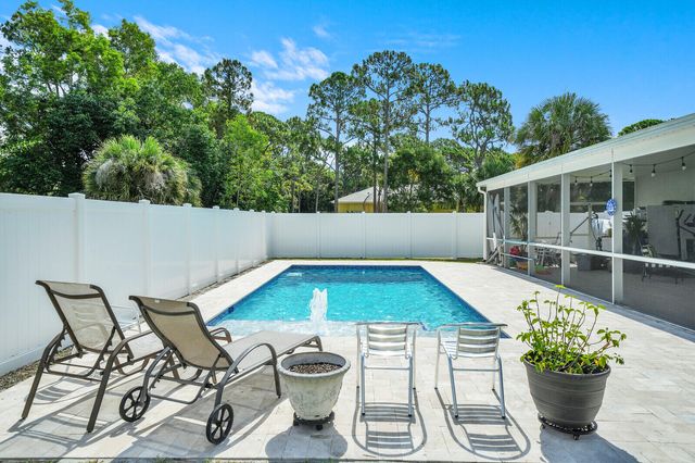 6681 140th Lane N, Palm Beach Gardens, FL 33418