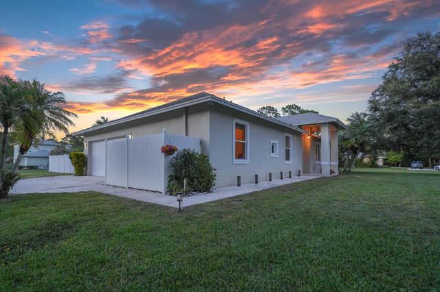6681 140th Lane N, Palm Beach Gardens, FL 33418