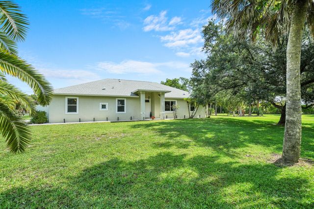 6681 140th Lane N, Palm Beach Gardens, FL 33418