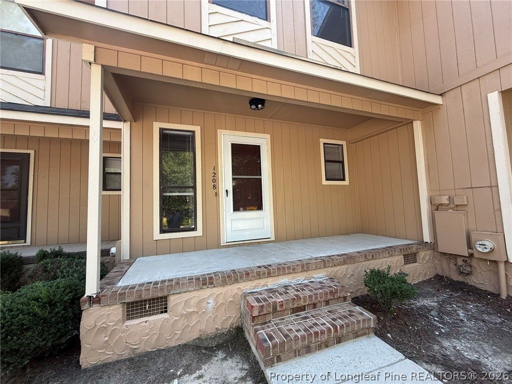 1208 N Forest Drive N, Fayetteville, NC 28303 — photo 2