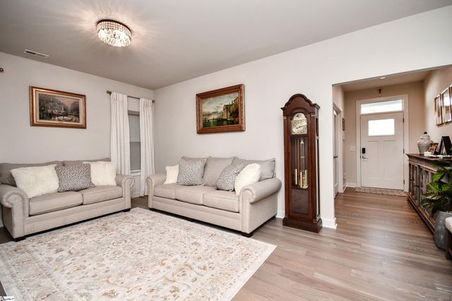 440 Oswego Court, Greenville, SC 29607