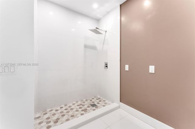 400 SW 24th Rd, Miami, FL 33129