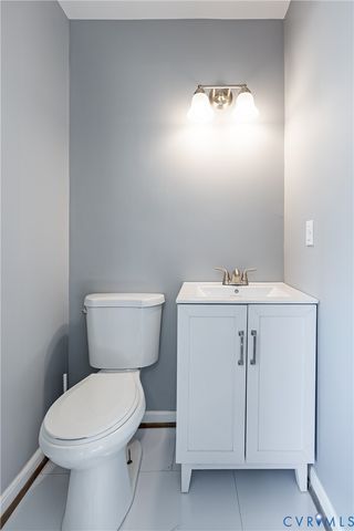 133 Lakewood Dr, Petersburg, VA 23805