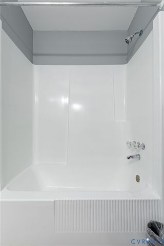 133 Lakewood Dr, Petersburg, VA 23805