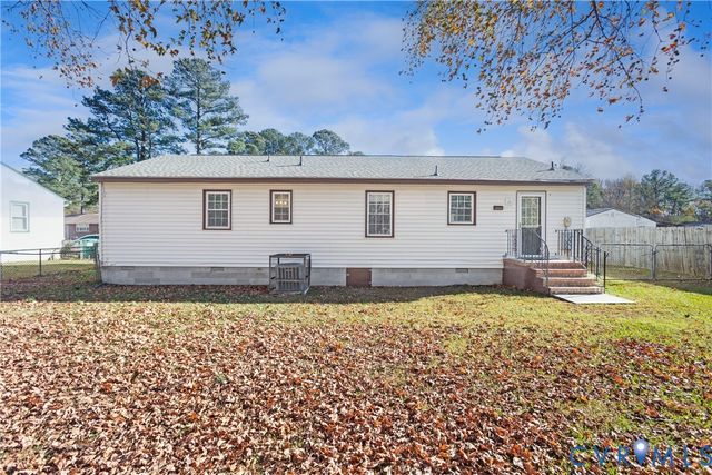 133 Lakewood Dr, Petersburg, VA 23805