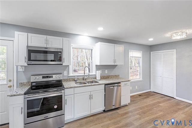 133 Lakewood Dr, Petersburg, VA 23805