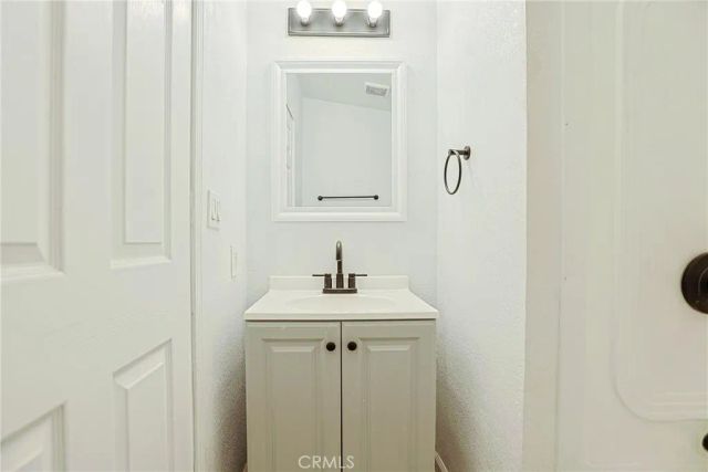 7887 Lampson 10, Garden Grove, CA 92841