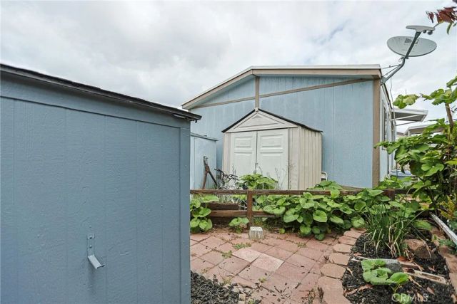 7887 Lampson 10, Garden Grove, CA 92841