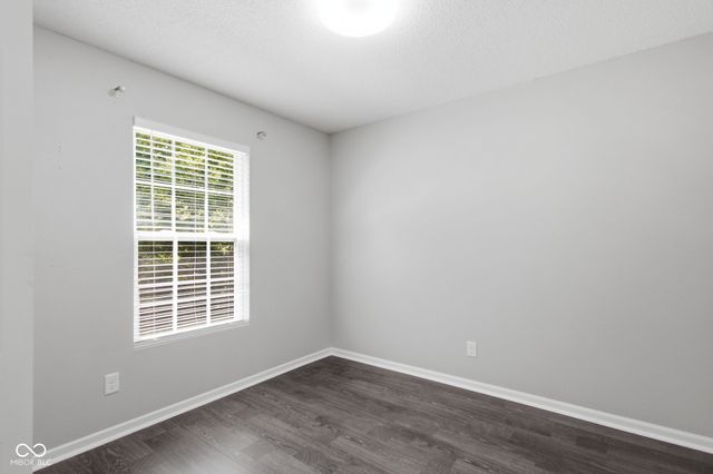 1748 Feather Reed Lane, Greenwood, IN 46143