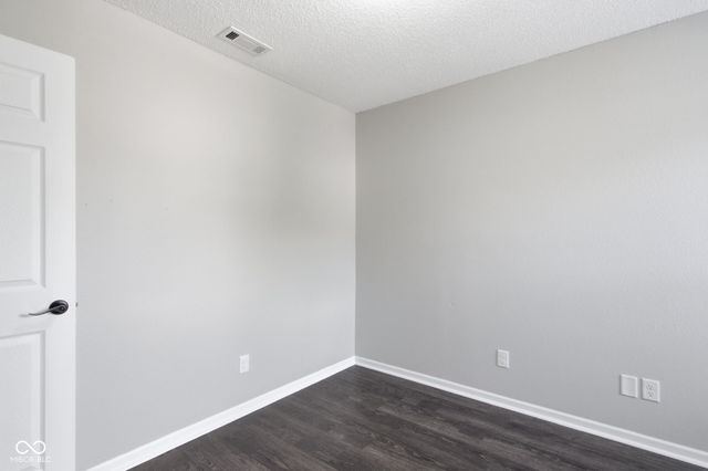 1748 Feather Reed Lane, Greenwood, IN 46143