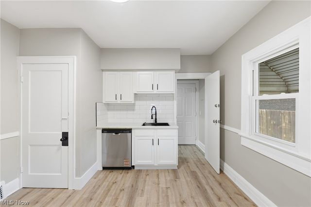 13202 Melzer Avenue, Cleveland, OH 44120