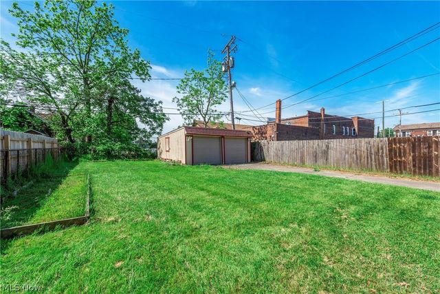 13202 Melzer Avenue, Cleveland, OH 44120