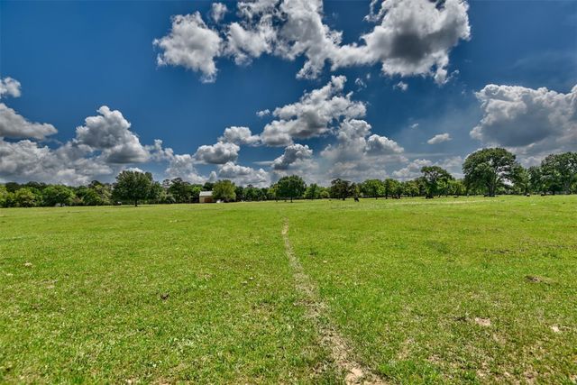 32023 Courtney Road, Waller, TX 77484