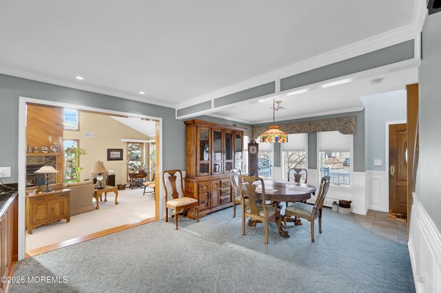 1005 Plimsoll Pt, Lanoka Harbor, NJ 08734