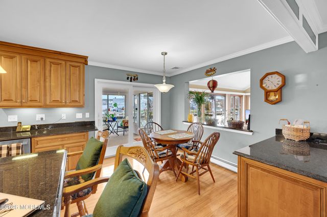 1005 Plimsoll Pt, Lanoka Harbor, NJ 08734