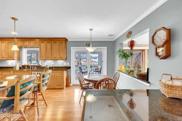 1005 Plimsoll Pt, Lanoka Harbor, NJ 08734